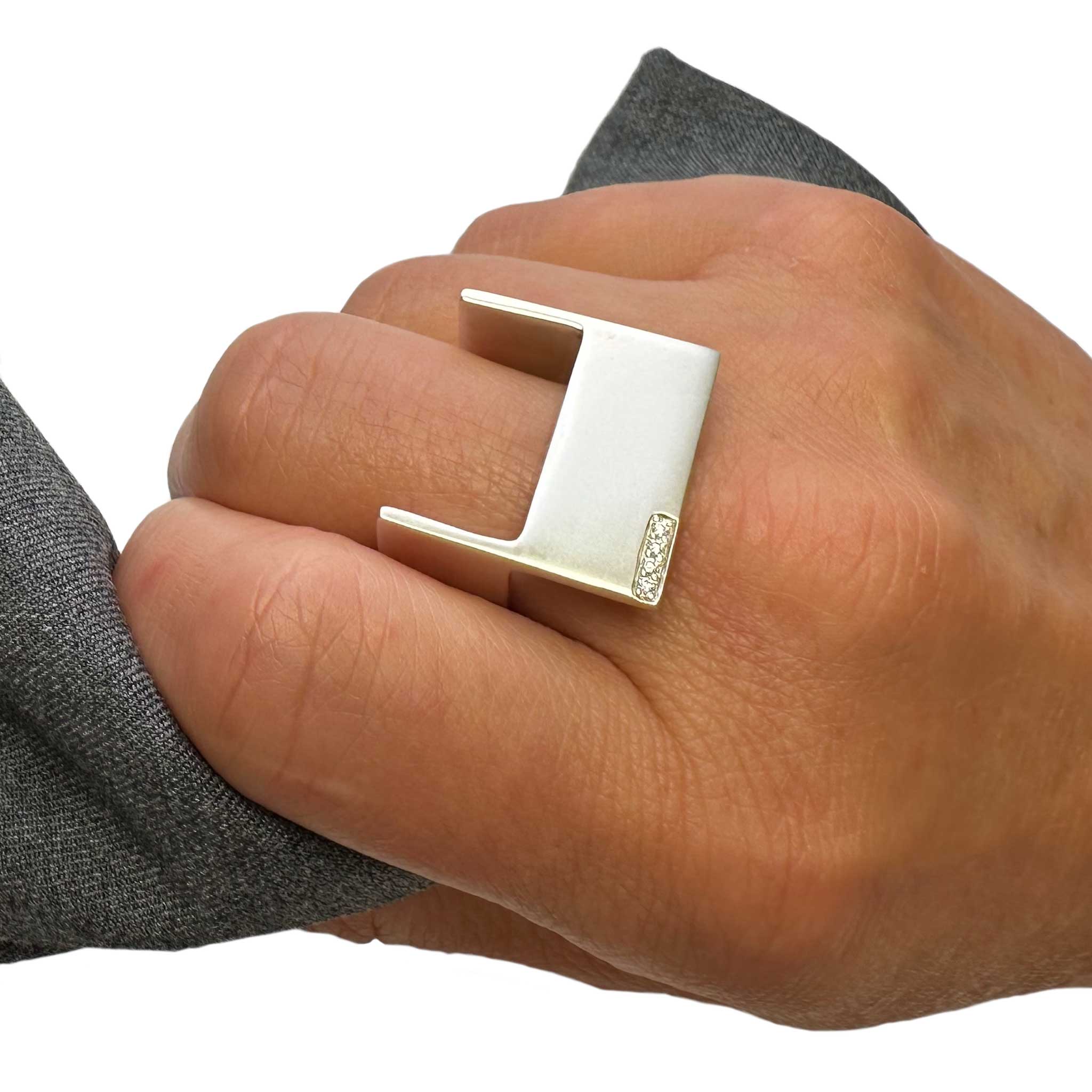 Bar Ring in Sterling Silver with White Diamonds